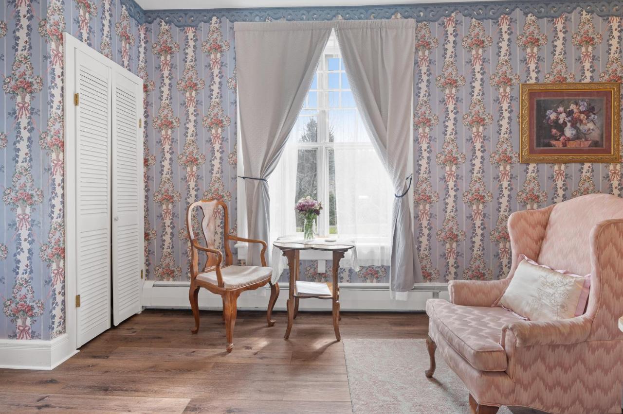 Brook Farm Inn Lenox Extérieur photo