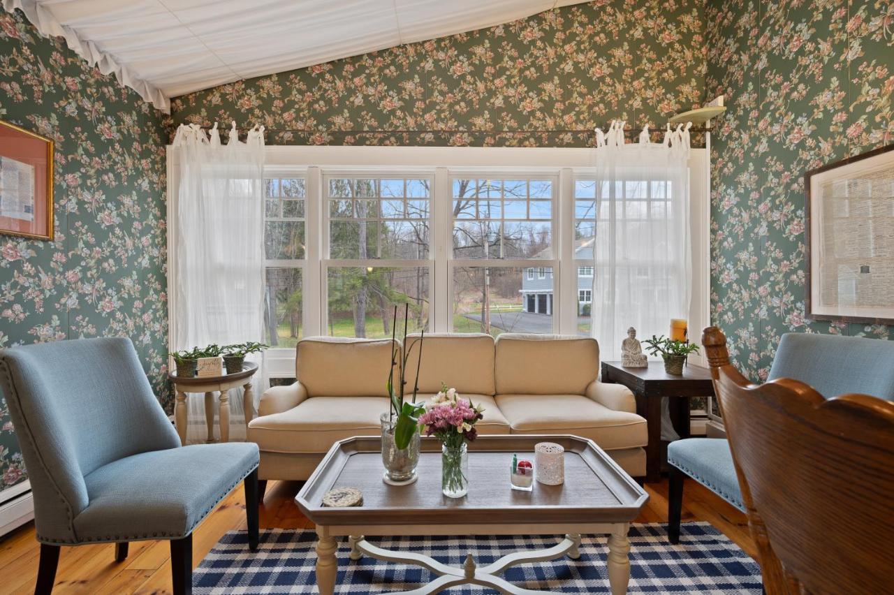 Brook Farm Inn Lenox Extérieur photo