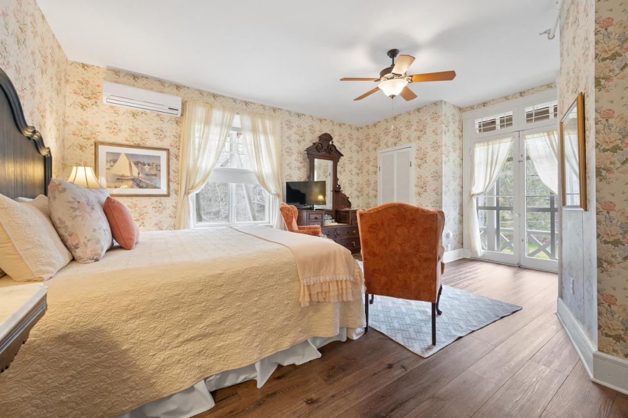 Brook Farm Inn Lenox Extérieur photo